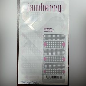 Jamberry Nail Wraps - Trendy Plaid
